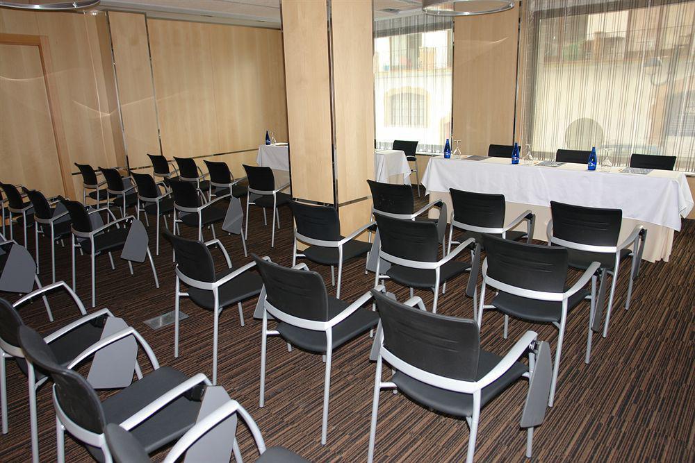 Invisa Hotel La Cala (Adults Only) Santa Eularia des Riu Zaplecze biznesowe zdjęcie